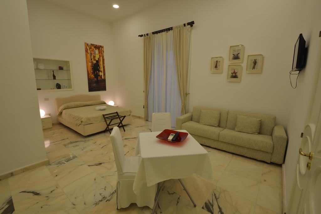 B&B Palazzo Ruffo Di Bagnara Neapel Zimmer foto