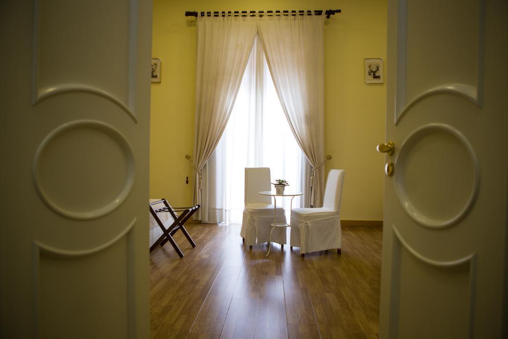 B&B Palazzo Ruffo Di Bagnara Neapel Exterior foto